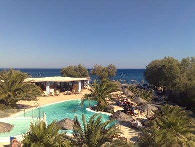 Atlantis Beach Villa - Image 3