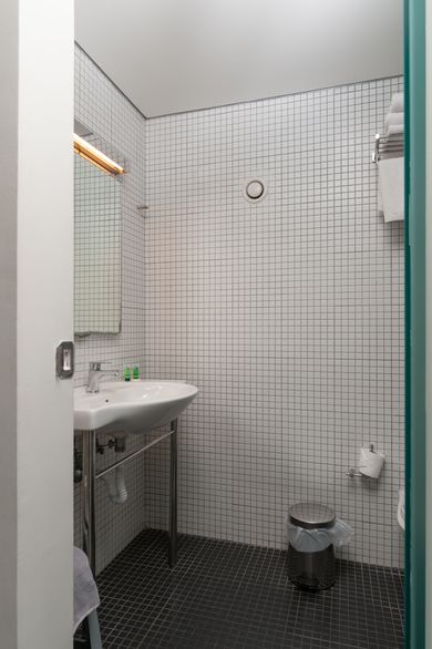 Atlantis boutique City Hotel & Spa - Image 5