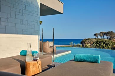 Beach Front Suite Private Pool Sea View
