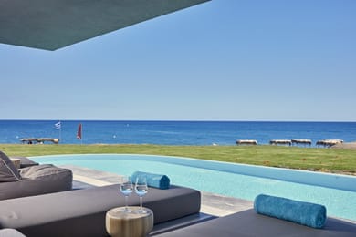 Family Beach Front Dreams Suite Private Pool Sea View