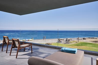 Family Beach Front Suite Sea View