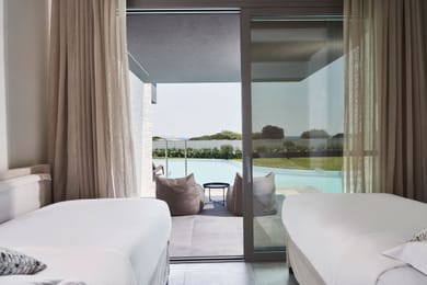 Family Suite Swim up Limited Sea View