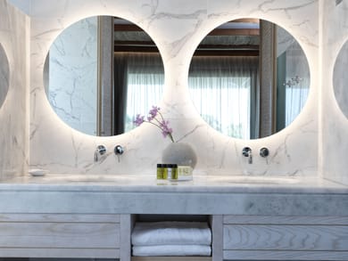 Junior Suite Inland View