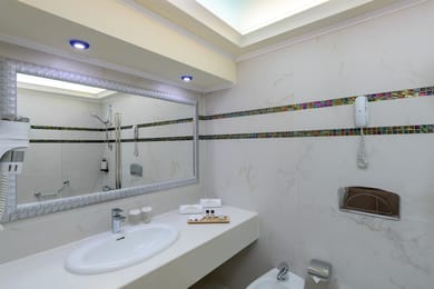 Junior Suite with Garden View