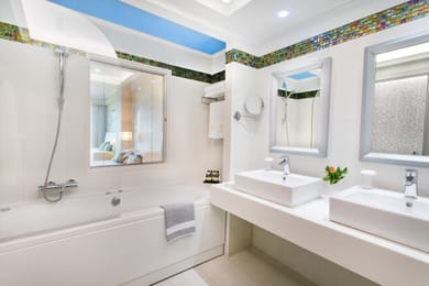 Executive Suite Sea View Signature Collection