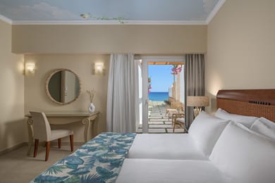 Ambassador Beach Villa Sea View with Personal Pool - 3 Bedrooms Signature Collection