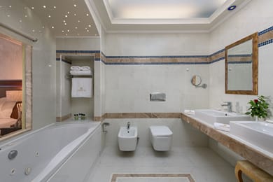 Deluxe Sea View Room