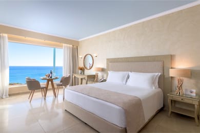 Superior Family Suite with Sea View