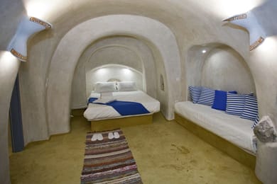 Aura Caves Santorini - Image 5