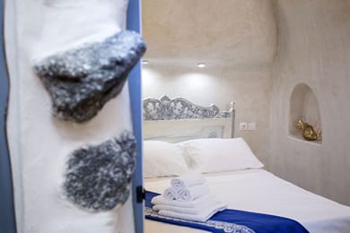 Aura Caves Santorini - Image 7