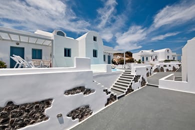 Aura Marina Apartments Santorini - Image 7