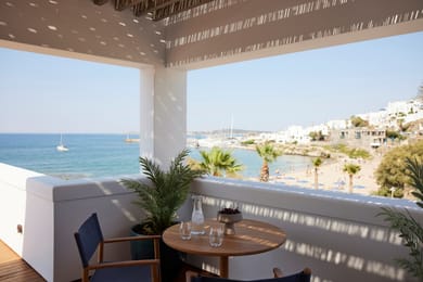 Executive Double Room with Side Sea View