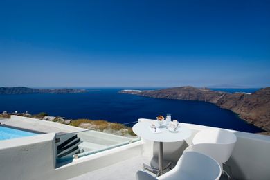 Deluxe Room with Caldera and Sunset view