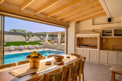 Avelia Luxury Villa - Image 3