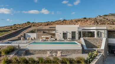 Four-Bedroom Villa with Private Pool - Villa Nyssis
