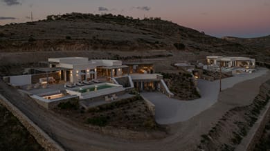 Avera Luxury Villas - Image 2