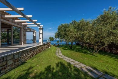 Avra Luxury Villa & Spa