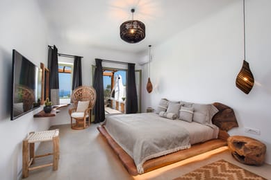 Ayama Hideaway Villa Santorini - Image 2