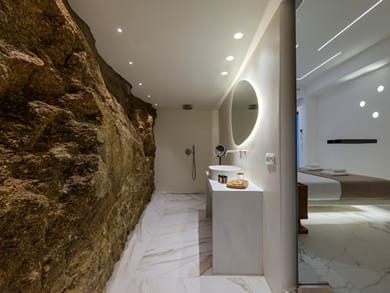 Tagoo Hills Luxury Suites - Image 7