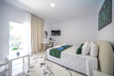 Suite | Balcony
