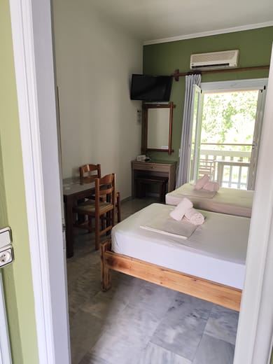 Bastas Hotel Paxos - Image 3