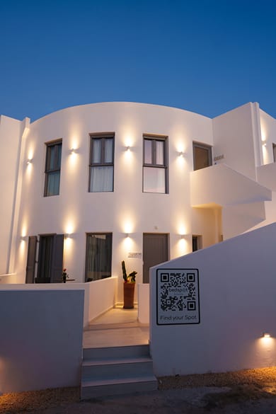Bedspot Apartments Paros - Image 2