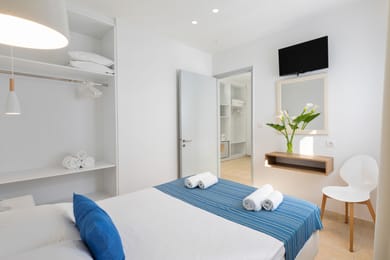 Bella Vista Hotel & Studios Corfu - Image 7