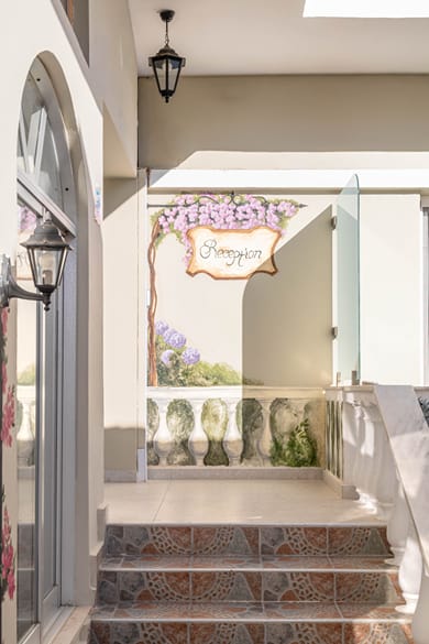 Bella Vista Hotel & Studios Corfu - Image 3