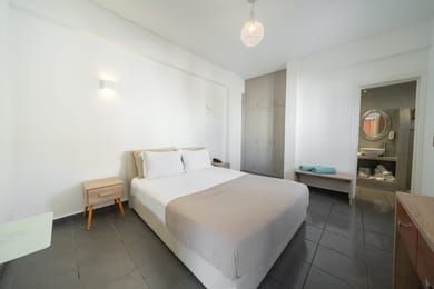 One Bedroom Apartment with Sea View - Hydra