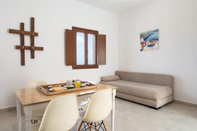 One Bedroom Apartment with Sea View - Lyra