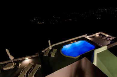 Belle Etoile Villas Santorini - Image 3