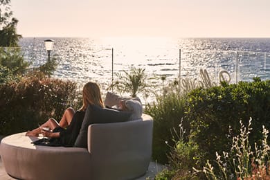 Bellevue On The Beach Suites - Image 5