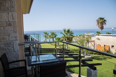 Belohorizonte Fine Accommodation Chalkidiki - Image 7