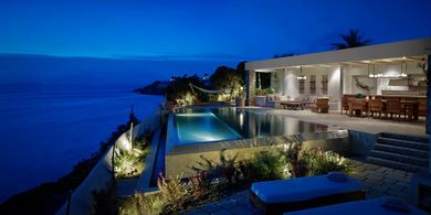 1 Bedroom Waterfront Villa with Private Pool (350 meters from main hotel - sleeps 3)