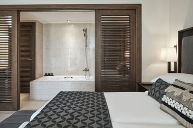 Villa with Private Pool Sea View