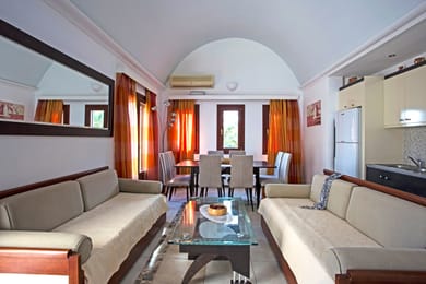 Villa 3 Bedrooms up to 8 person included free car