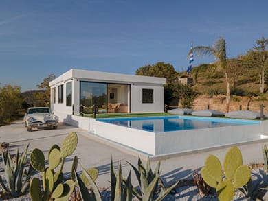 Sounio Black Villa |  Legrena | Sounio