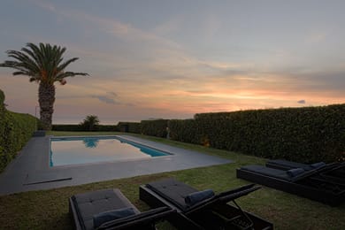 Luxurious Beachfront Villa Maira | 35.5 Leof. Athinon Souniou | Ag. Marina 194 00