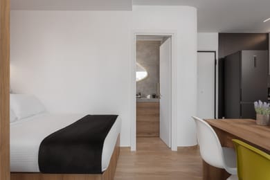 Athenian Riviera Seaside Suite | Polimnias 9 | Vouliagmeni 166 71