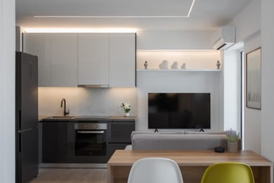 Athenian Riviera Seaside Suite | Polimnias 9 | Vouliagmeni 166 71