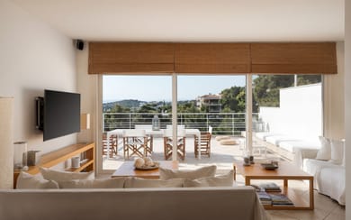 Vouliagmeni Exclusive Residence | Mavroleontos 6 | 16671