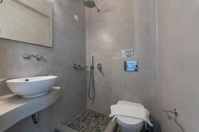 Black Coast Hotel Santorini - Image 6