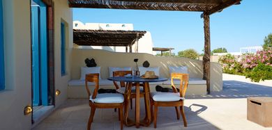 Deluxe Suite with Private Pool & Jacuzzi