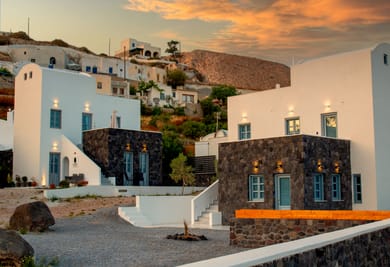 Blackstone Luxury Suites - Image 2