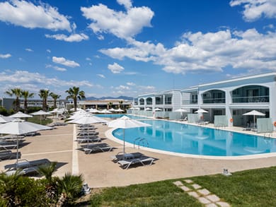 Blue Lagoon Queen - Image 3