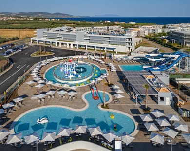 Blue Lagoon Queen - Image 5