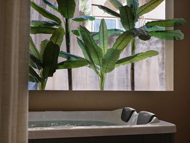 Blanco Athens Aparthotel - Image 3