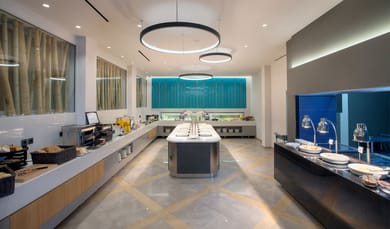 Blue Lagoon City Hotel - Image 2