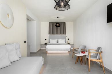 Ble Suites Santorini