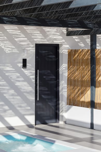 Ble Suites Santorini